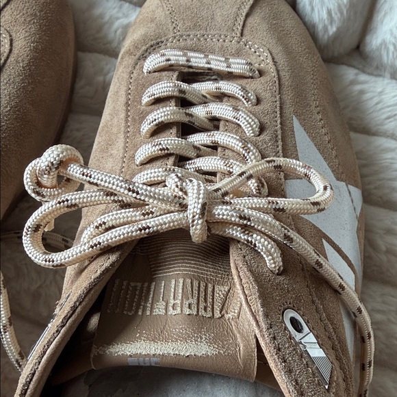 Men's Golden Goose Marathon Speeds - Picture 2 of 10